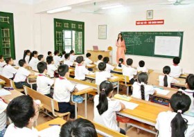 Người dân được đánh giá giáo dục công