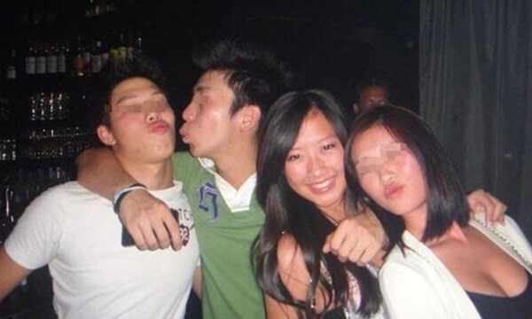 ca-si-noi-tieng-han-quoc-lo-clip-nong-10