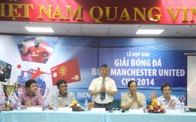Huyền thoại MU đến với BIDV Manchester United Cup 2014