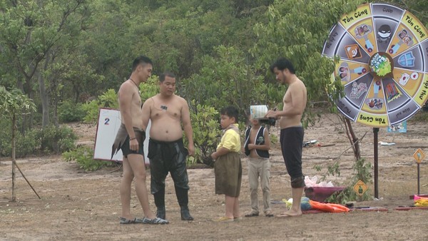 cac be tranh cai vi thieu luong thuc