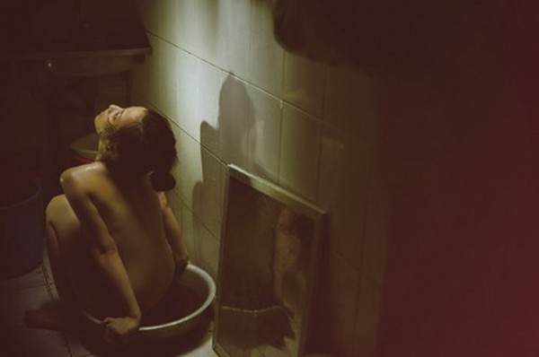 Phim dán nhãn 18+ dễ bị lợi dụng phim dan nhan 18 de bi loi dung