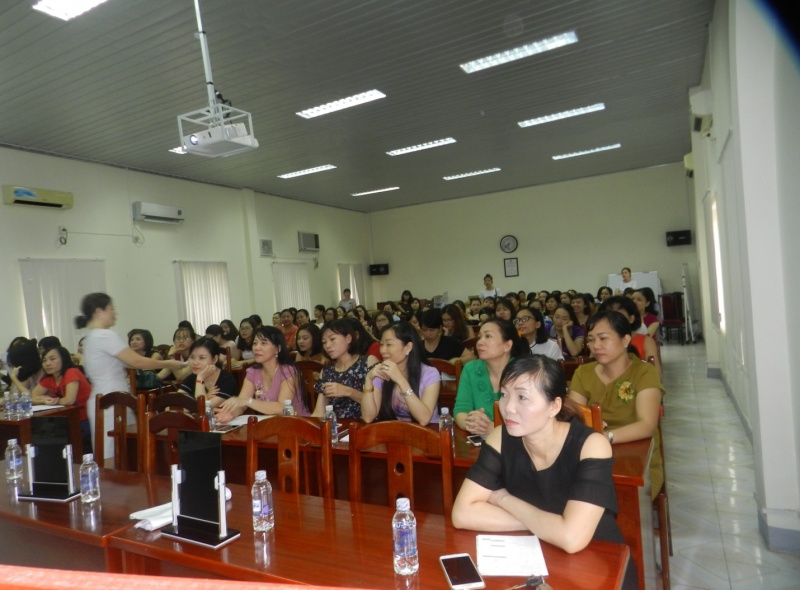 to chuc khoa hoc chuyen de cho nu cnvcld