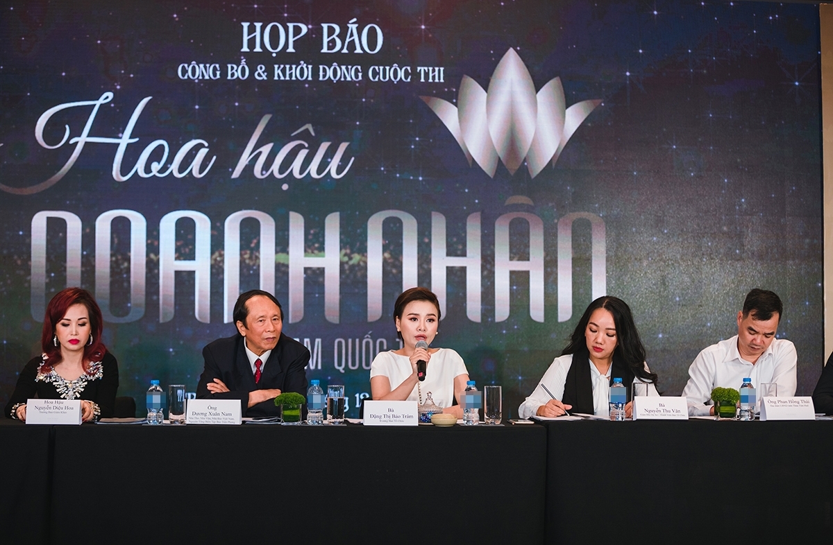 "Hoa hậu Doanh nhân Việt Nam Quốc tế” tạm hoãn vì dịch corona