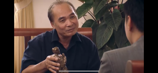 sinh tu tap 63 thong chat van nha bao hoang ngan vi dang tin khoi to som