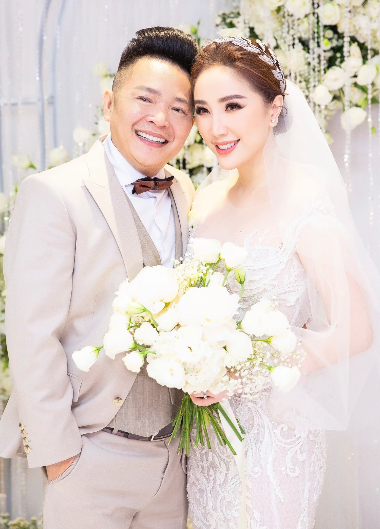 bao thy dap tra antifan vi binh luan khiem nha ve chong