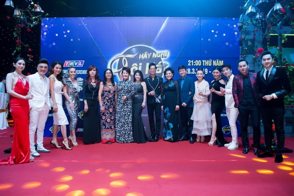 danh ca phuong dung toi rat kho chiu khi nghe ca si hat sai loi