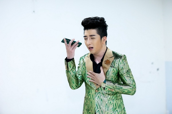 elvis phuong tiet lo ban thu giup nhac si le huu ha lay duoc vo