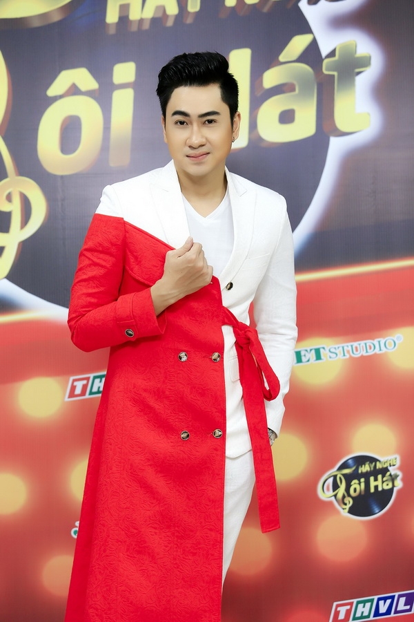 elvis phuong tiet lo ban thu giup nhac si le huu ha lay duoc vo