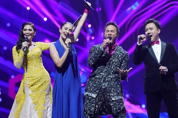 tran thanh tu tin lam mc song ngu ben canh hoa hau hoan vu 2015