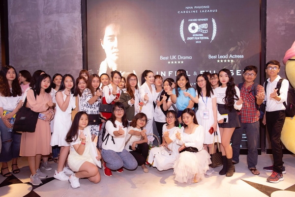nha phuong tai xuat showbiz sau tin don sinh con gai dau long