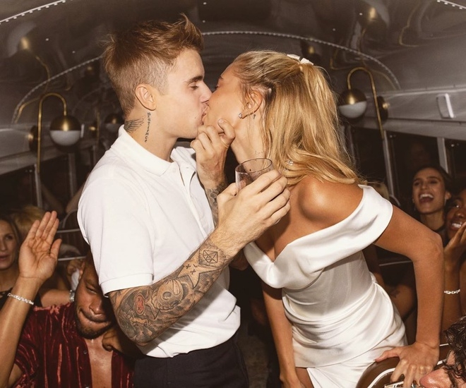 justin bieber hom vo say dam trong tiec sinh nhat