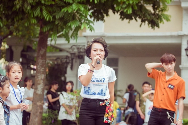 mc phan anh dong hanh cung thai thuy linh nang cao nhan thuc tre tu ky