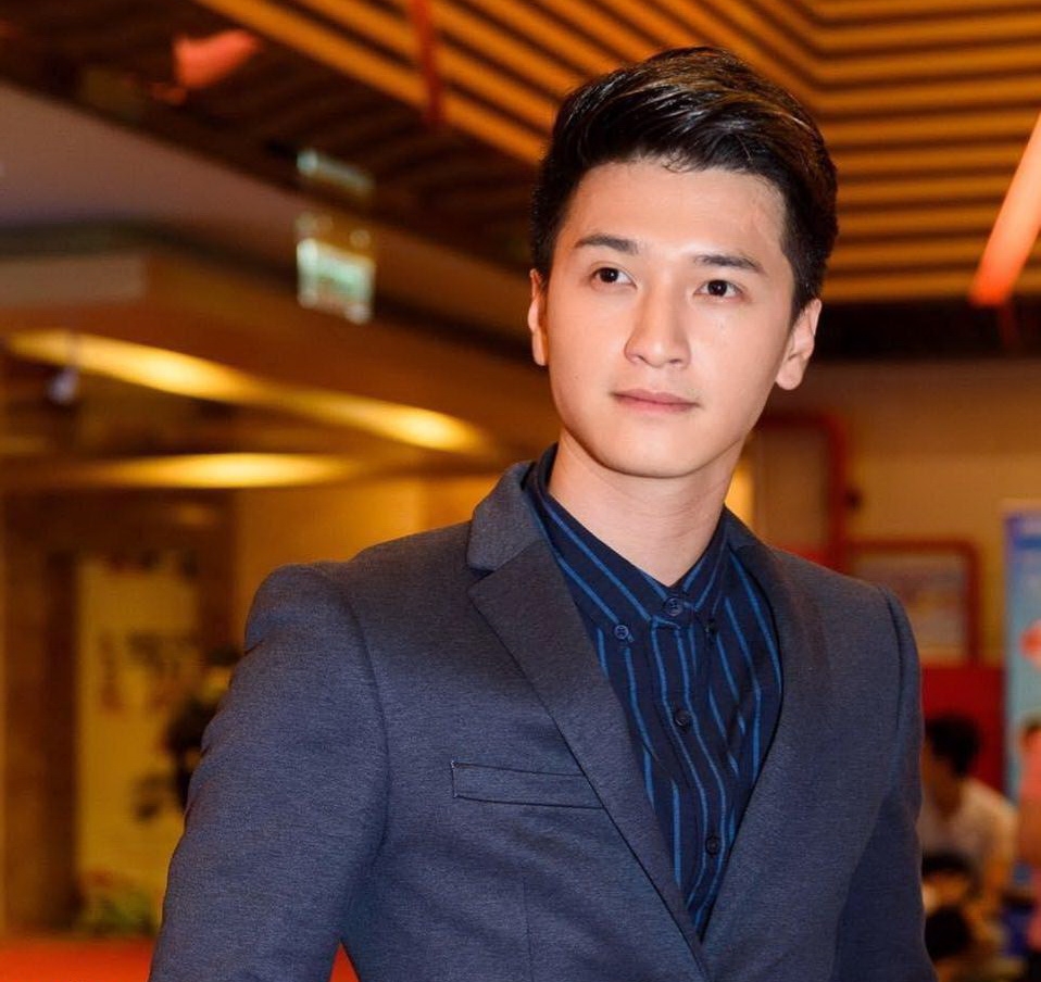 dien vien huynh anh phan hoi ve viec nhan 50 catse xong bung vai