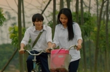 dan sao viet hao huc di ra mat phim thang 5 de danh