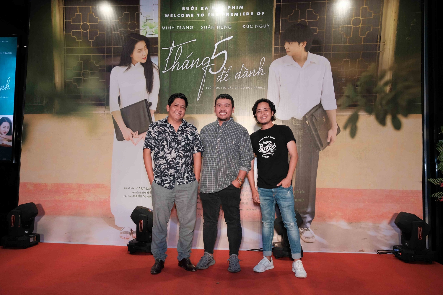 dan sao viet hao huc di ra mat phim thang 5 de danh