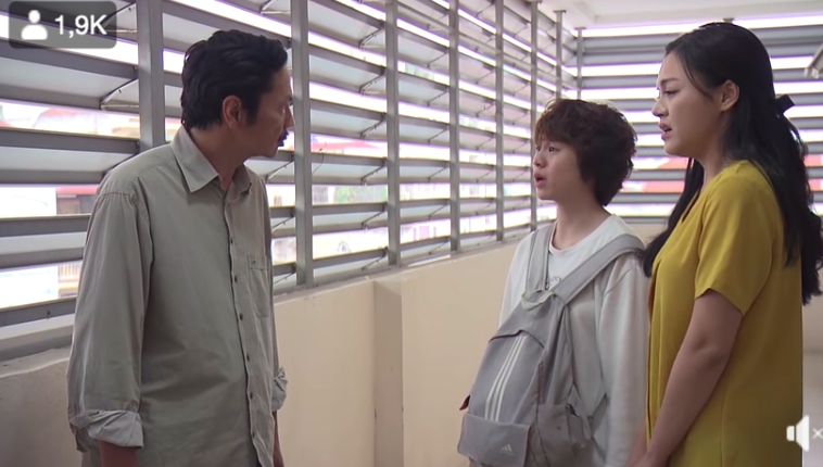 ve nha di con tap 40 ong son mang khai khong xung dang lam chong