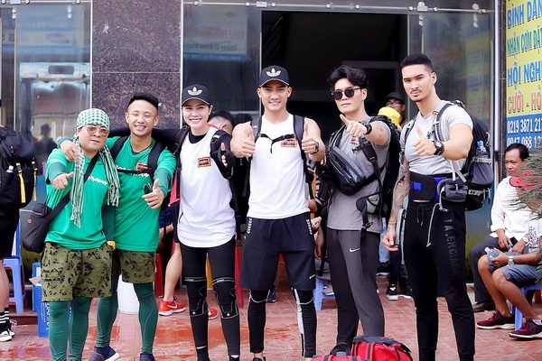 cuoc dua ky thu 2019 he lo hinh anh tap luyen dau tien cua cac doi choi