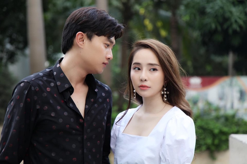 ve nha di con quynh nga la ke thu ba pha vo hanh phuc cua thu va vu