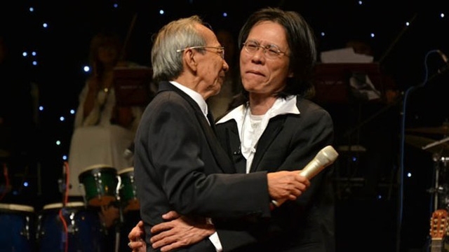con trai nguyen anh 9 lan dau tiet lo nguoi yeu thuc su cua cha