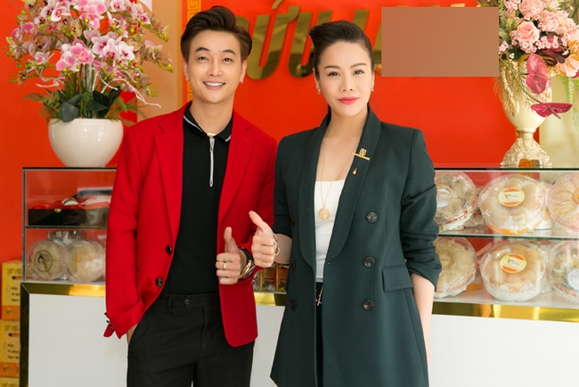 nhat kim anh noi gi ve tin don cap ke voi ca si titi hkt