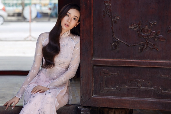 nguoi dep ngo my hai thu suc voi duyen dang bolero 2019