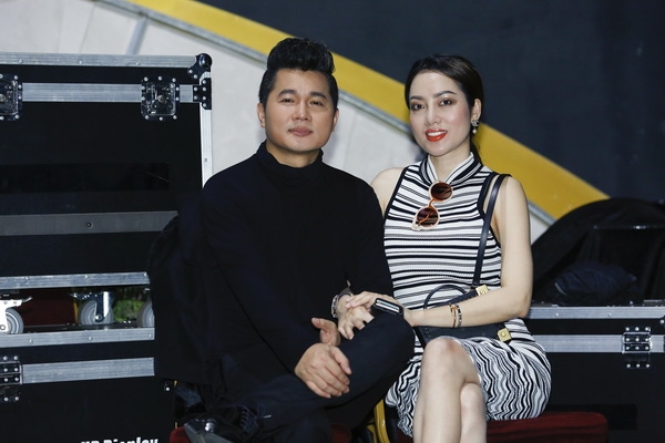 ca si lam vu len tieng ve tin don cuoi vo sang my dinh cu