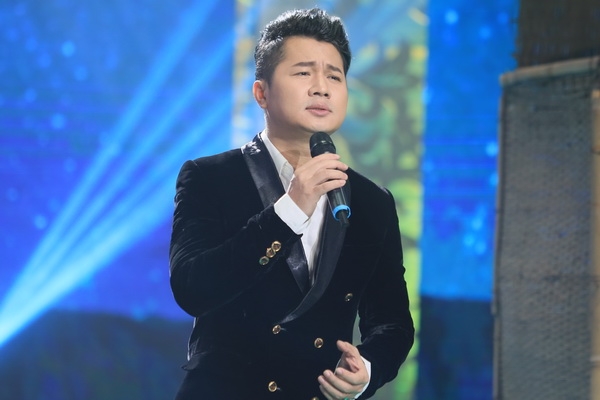 ca si lam vu len tieng ve tin don cuoi vo sang my dinh cu