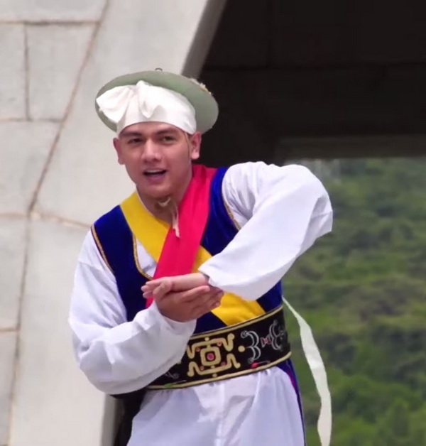 he lo hinh anh cac thi sinh cuoc dua ky thu 2019 tai trieu tien