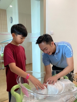 Đàm Thu Trang sinh con đầu lòng cho Cường Đô La