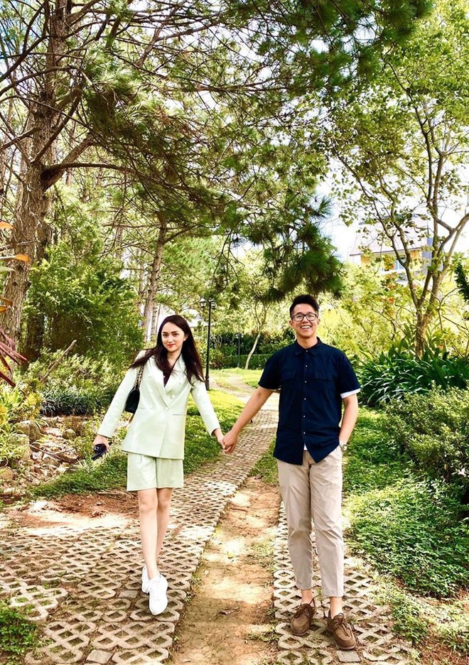 hoa hau huong giang se han che chia se chuyen tinh cam tren mang