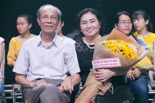 nguyen phi hung lan dau len tieng ve tin don cap ke bau show thuy nguyen
