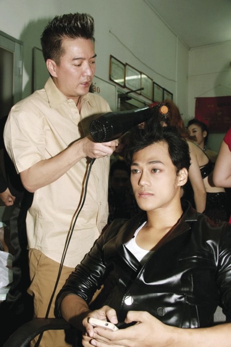 phan ngoc luan trai long sau 1 nam scandal phan thay dam vinh hung
