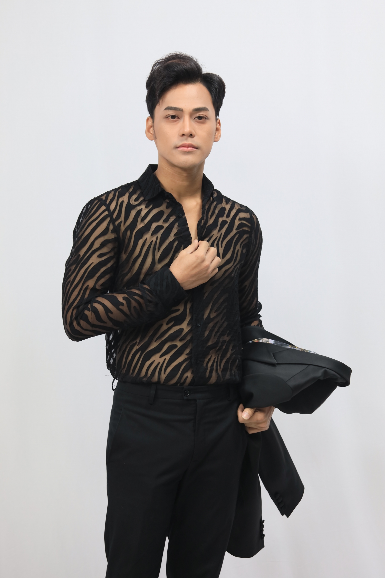phan ngoc luan trai long sau 1 nam scandal phan thay dam vinh hung