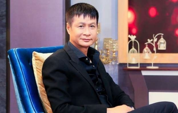 Đạo diễn Lê Hoàng bức xúc vì gameshow nhí toàn bài hát người lớn