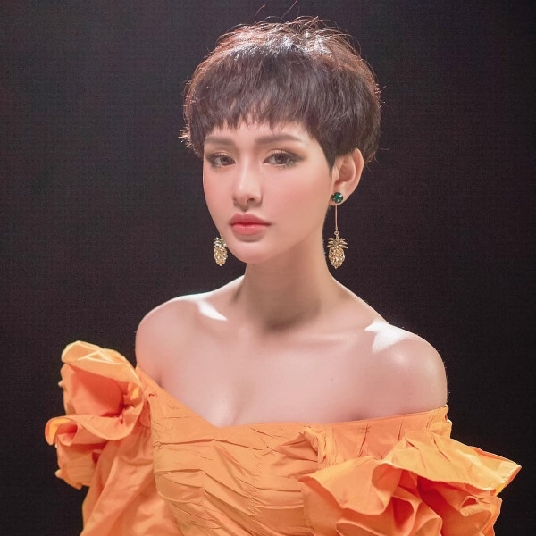 hien ho len tieng ve tin don tinh cam voi quang hai va chong cu dj tit