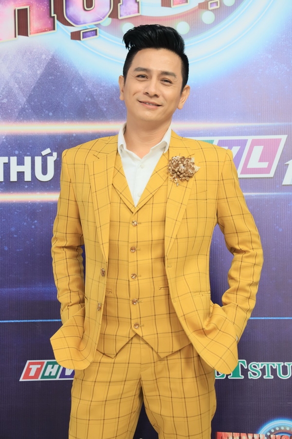 nsnd hong van ap luc khi tro thanh giam khao tinh hoa hoi tu mua 2