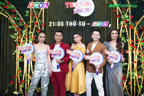 nsnd hong van toi khong qua thieu thon phai nhan tien dut lot cua thi sinh
