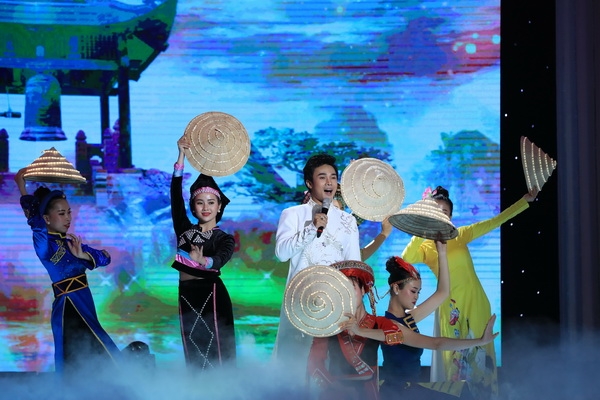 ha thuy anh gianh quan quan hay nghe toi hat nhac si chu de 2019