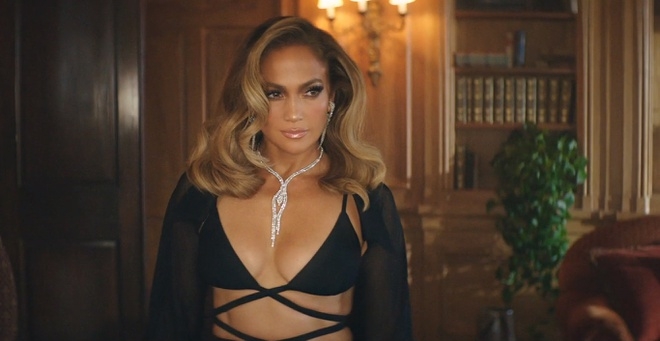 3911-jennifer-lopez-maluma-pa-ti-lonely-official-video-3-4-screenshot