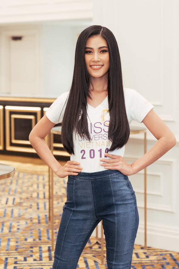 nguoi dep tuong linh vao top 60 hoa hau hoan vu viet nam