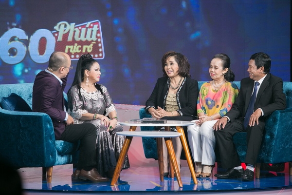 ca si ngoc anh ke chuyen bi khan gia xuc pham ngay tren san khau