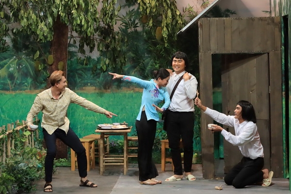 ho viet trung mang chui bop co mac van khoa tai on gioi
