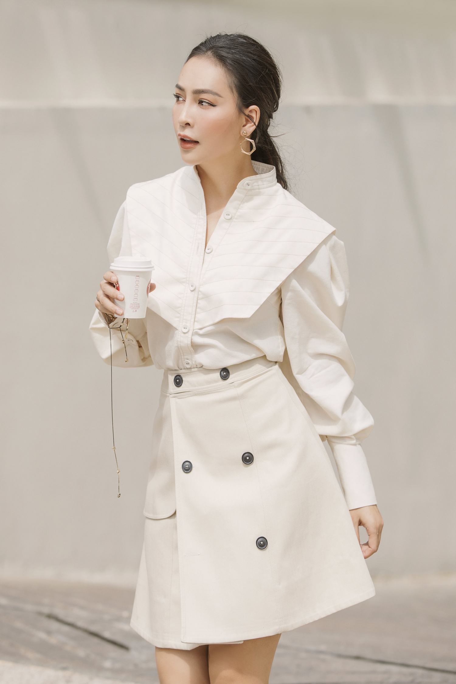 my nhan bolero tran my ngoc dien hang hieu nang dong xuong pho