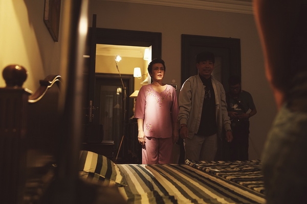 viet huong hoa ba me mu trong web drama dip halloween