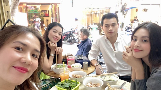 thuc hu tin don hoa hau tieu vy hen ho voi thieu gia ha noi