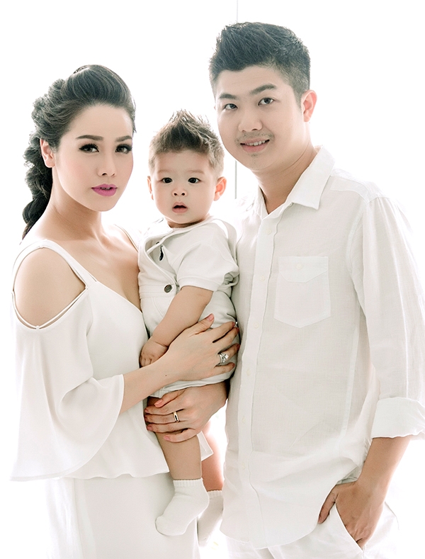 nhat kim anh van xin chong cu cho gap con trai