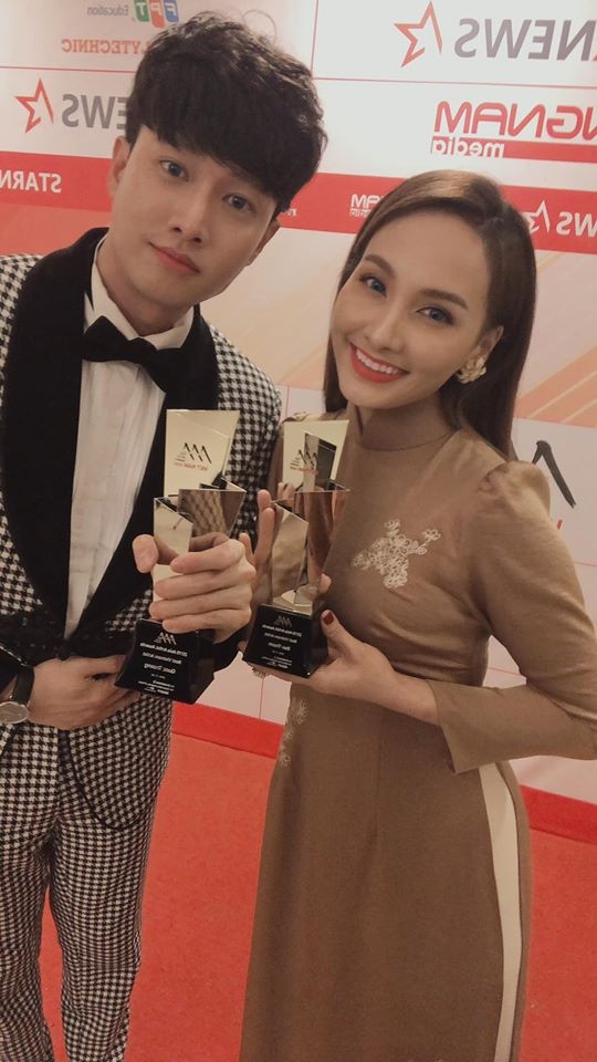 quoc truong bao thanh va bich phuong duoc vinh danh tai aaa 2019