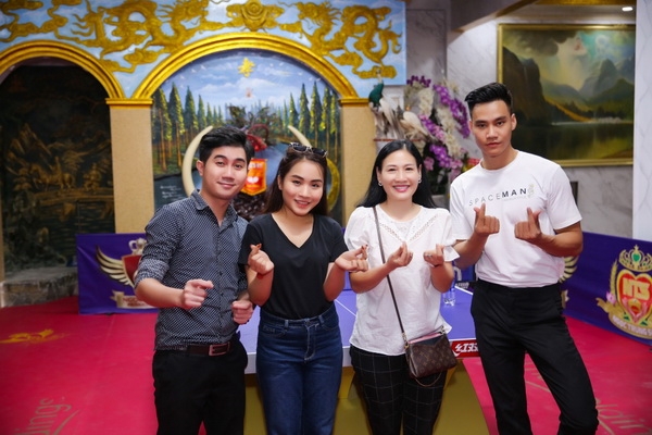 ngoc son phat 10 tan gao li xi tien cho nguoi ngheo nhan dip sinh nhat