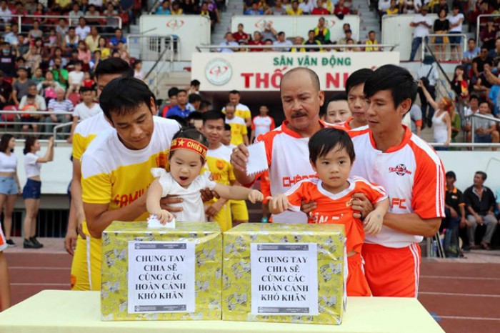 4000 cdv chuc mung sinh nhat que ngoc hai