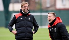 thang liverpool sevilla bo tui 215 trieu euro
